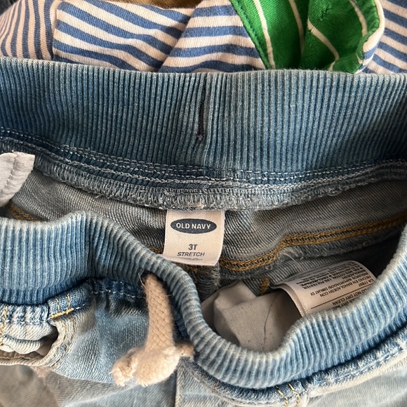 6 pieces bundle deal fresh kid 3-4t top brands etc - Picture 8 of 8